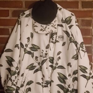 Van's off the wall jacket and matching osfa hat